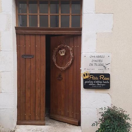 Chambres D'Hotes Du Tilleul Nanteuil-en-Vallée エクステリア 写真
